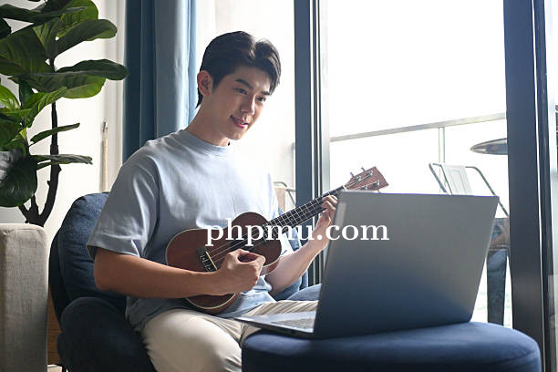 12 Website Chord Gitar dan Lirik Lagu Terbaik yang Bisa Jadi Referensi